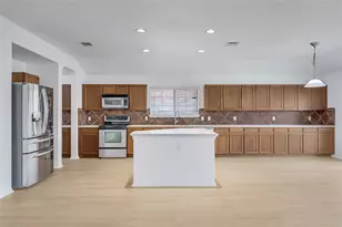 19700 San Chisolm Dr, Round Rock, TX 78664 - Photo 13