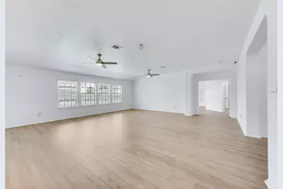 19700 San Chisolm Drive, Round Rock, TX 78664 - Photo 11