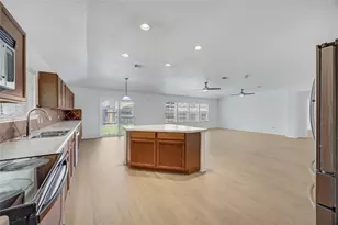 19700 San Chisolm Dr, Round Rock, TX 78664 - Photo 15