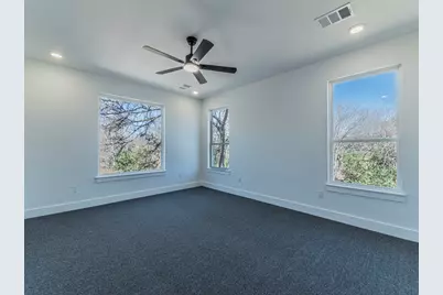 1010 E Marble Street #B, Burnet, TX 78611 - Photo 9