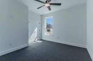 1010 E Marble St, Burnet, TX 78611 - Photo 15