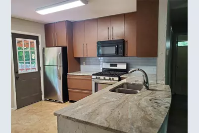 11913 Rotherham Drive, Austin, TX 78753 - Photo 7