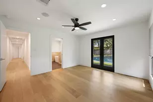 8900 Point W Dr, Austin, TX 78759 - Photo 21