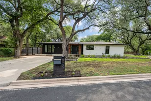 8900 Point W Dr, Austin, TX 78759 - Photo 1