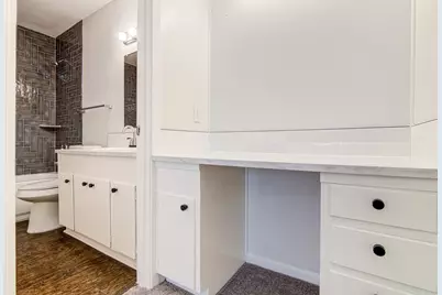 5703 Gloucester Lane #B, Austin, TX 78723 - Photo 13