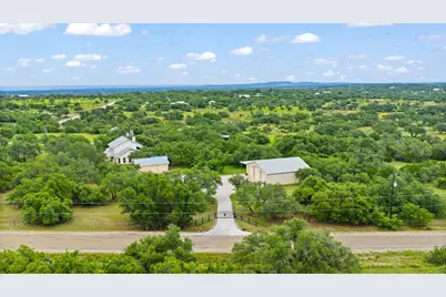 271 Summit Drive, Round Mountain, TX 78663 - Photo 35