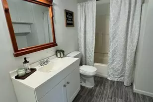 622 Trinity St, Lockhart, TX 78644 - Photo 3