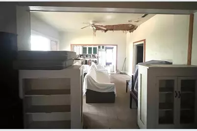 206 Hinton Street, Three Rivers, TX 78071 - Photo 19