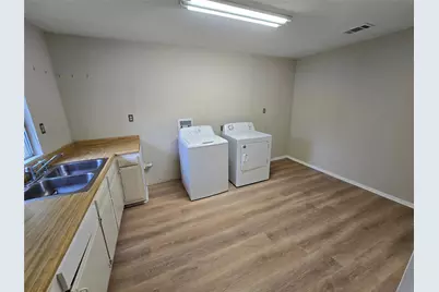 3003 Vinewood Cove, Austin, TX 78757 - Photo 11