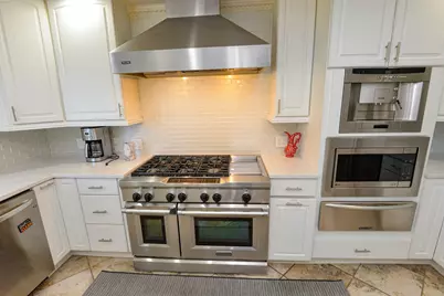 10710 D K Ranch Road, Austin, TX 78759 - Photo 9