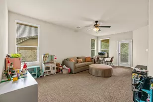 513 S Meadowlark St, Lakeway, TX 78734 - Photo 15