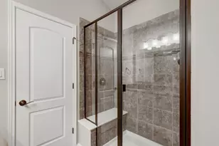 513 S Meadowlark St, Lakeway, TX 78734 - Photo 21