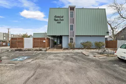 3815 Guadalupe #207, Austin, TX 78751 - Photo 15
