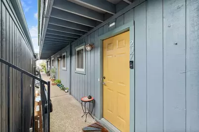 3815 Guadalupe #207, Austin, TX 78751 - Photo 17