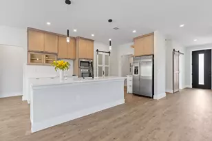 320 Kahana Ln, Bastrop, TX 78602 - Photo 9