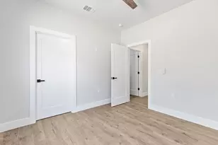 320 Kahana Ln, Bastrop, TX 78602 - Photo 29