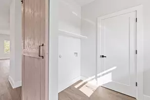 320 Kahana Ln, Bastrop, TX 78602 - Photo 33