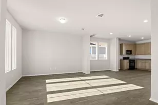 153 Daylily Dr, Elgin, TX 78621 - Photo 9