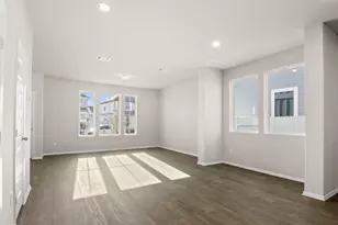 153 Daylily Dr, Elgin, TX 78621 - Photo 17