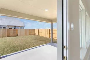 13701 Tucker Hedge Pass, Elgin, TX 78621 - Photo 29