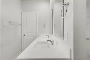 13701 Tucker Hedge Pass, Elgin, TX 78621 - Photo 21