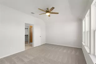 13701 Tucker Hedge Pass, Elgin, TX 78621 - Photo 11