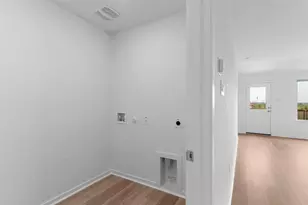 13701 Tucker Hedge Pass, Elgin, TX 78621 - Photo 9