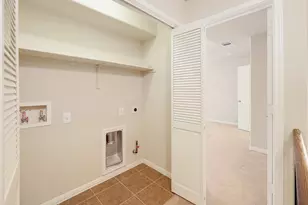 1310 Parmer Ln, Austin, TX 78727 - Photo 23