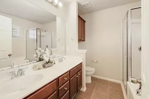1310 Parmer Ln, Austin, TX 78727 - Photo 17