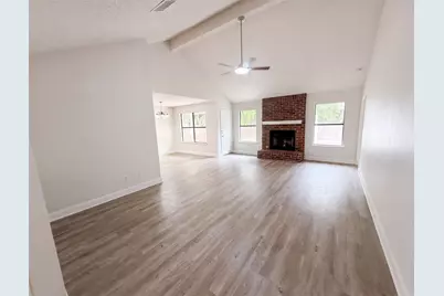 16207 Parkway Drive, Pflugerville, TX 78660 - Photo 3