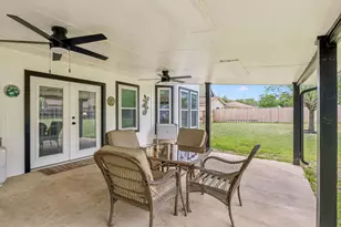 114 Cedar Dr, Mountain City, TX 78610 - Photo 29