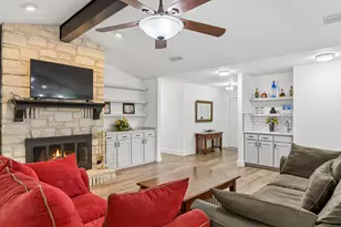 114 Cedar Dr, Mountain City, TX 78610 - Photo 9