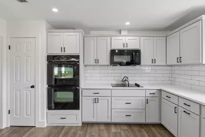 114 Cedar Drive, Mountain City, TX 78610 - Photo 15