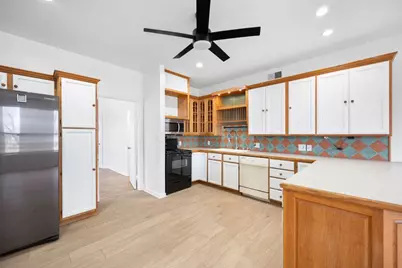 610 Eastview Drive, Georgetown, TX 78626 - Photo 7