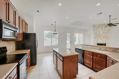 1049 Sunset Canyon Drive S, Dripping Springs, TX 78620 - Photo 9