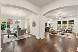 201 Antigua Way, Lakeway, TX 78738 - Photo 7