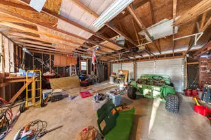 1045 Bellewood, Canyon Lake, TX 78133 - Photo 25