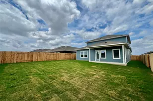 155 Boondoggle Rdg, Cedar Creek, TX 78612 - Photo 5