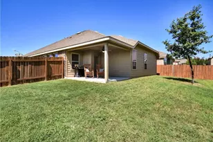 701 Cardenas Ln, Austin, TX 78748 - Photo 19