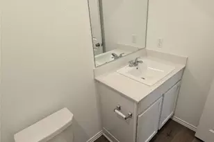 583 Commander Abbott Dr, Jarrell, TX 76537 - Photo 17