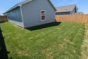 583 Commander Abbott Dr, Jarrell, TX 76537 - Photo 21