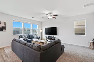 135 Mason Hl Ln, Georgetown, TX 78628 - Photo 9