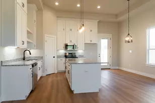 313 String Pr Wy, Smithville, TX 78957 - Photo 7