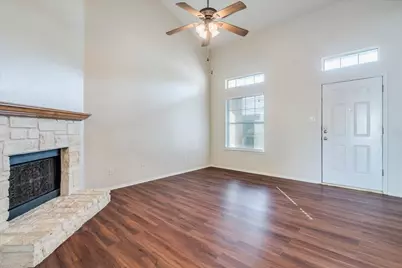 267 Carolyns Way, Buda, TX 78610 - Photo 9