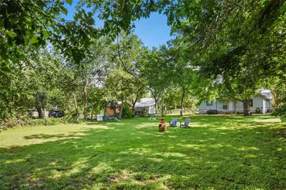 528 Old McDade Road, Elgin, TX 78621 - Photo 35