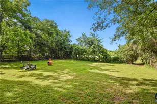 528 Old McDade Rd, Elgin, TX 78621 - Photo 5