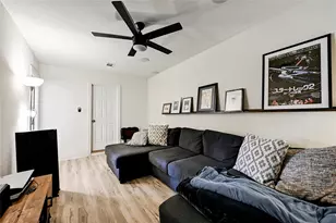 9702 Oriole Dr, Austin, TX 78753 - Photo 11