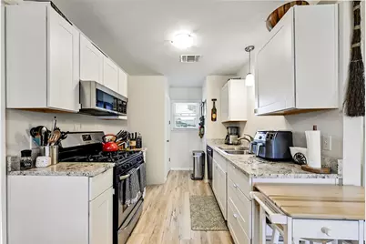 9702 Oriole Drive, Austin, TX 78753 - Photo 7