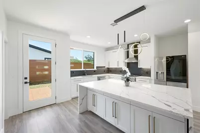 1606 Harvey Street #1, Austin, TX 78702 - Photo 5