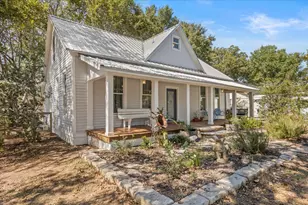 503 Wilkes St, Smithville, TX 78957 - Photo 33